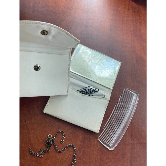 Vintage Josef Hand Beaded Purse - Picture 10 of 10